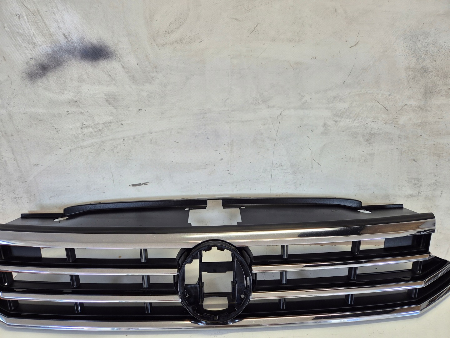 VW Passat B8 Kühlergrill FRONTGRILL Kühlergitter 3G0853653K - Thumbnail 4