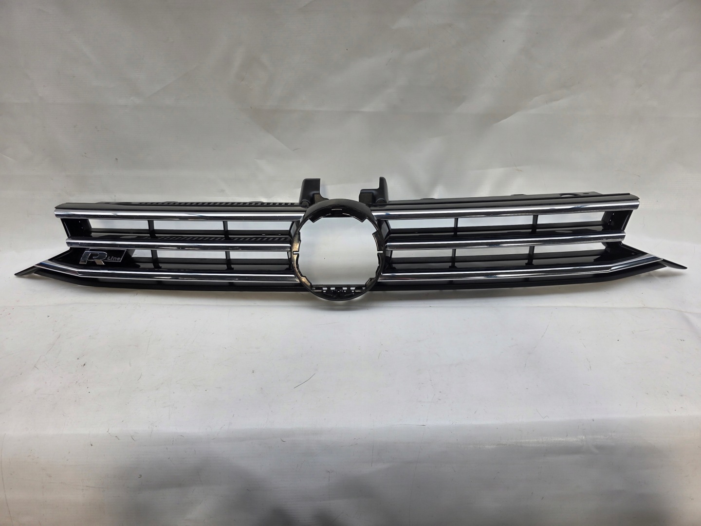 VW Touran 5T Kühlergrill FRONTGRILL Kühlergitter 5TA853753B - Thumbnail 1