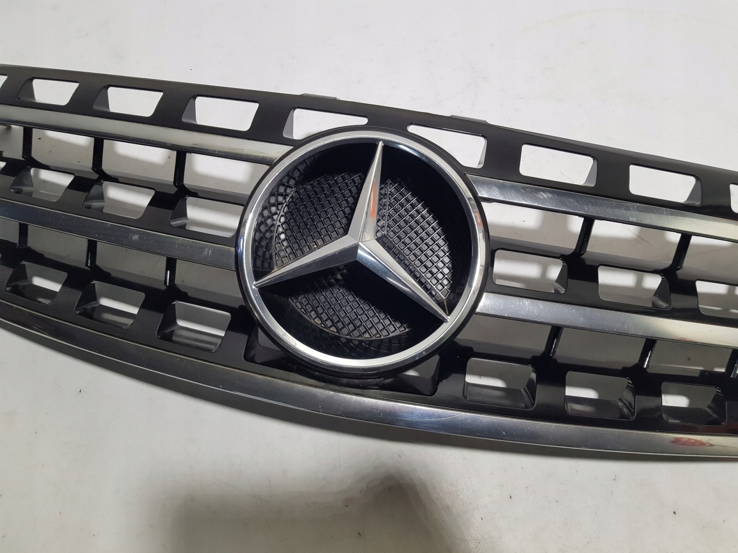Mercedes-Benz M-Klasse W164 Kühlergrill FRONTGRILL Kühlergitter A1648802085 - Thumbnail 4