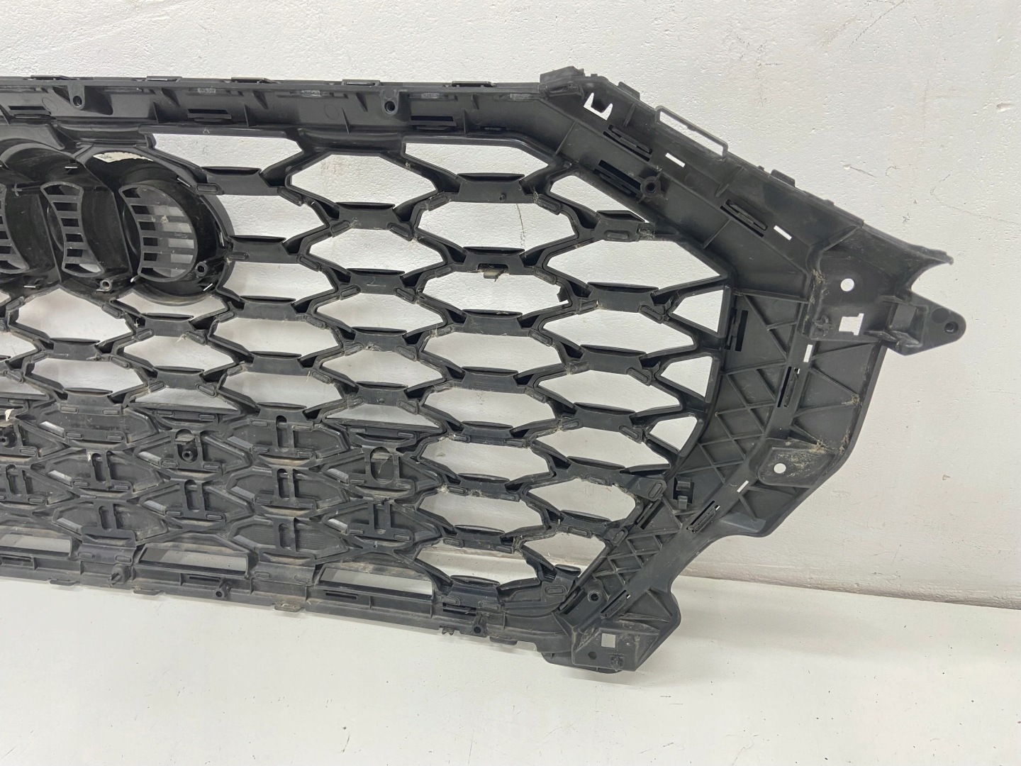 Audi Q3 Kühlergrill FRONTGRILL Kühlergitter 83F853651 - Thumbnail 8