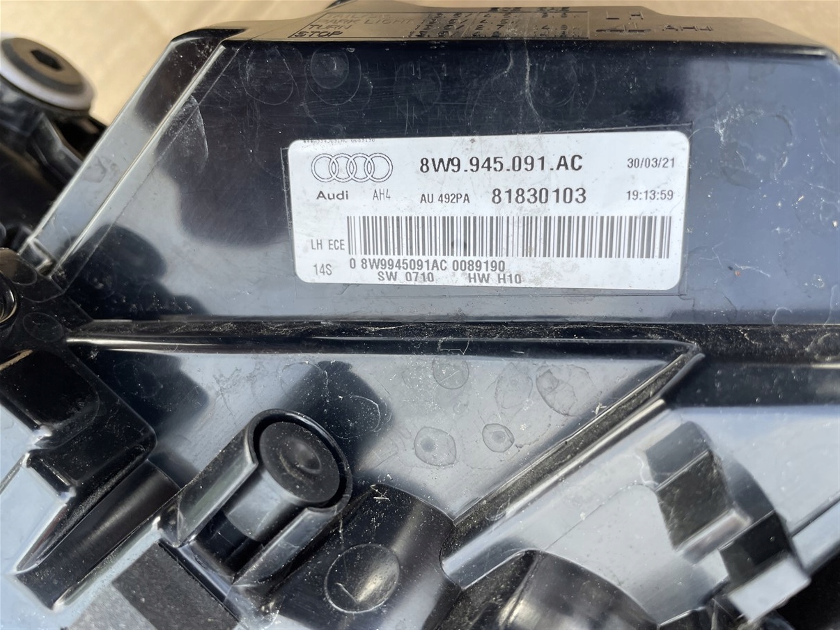 Audi A4 B9 Rückleuchte 8W9945091A Rearlamp - Thumbnail 7