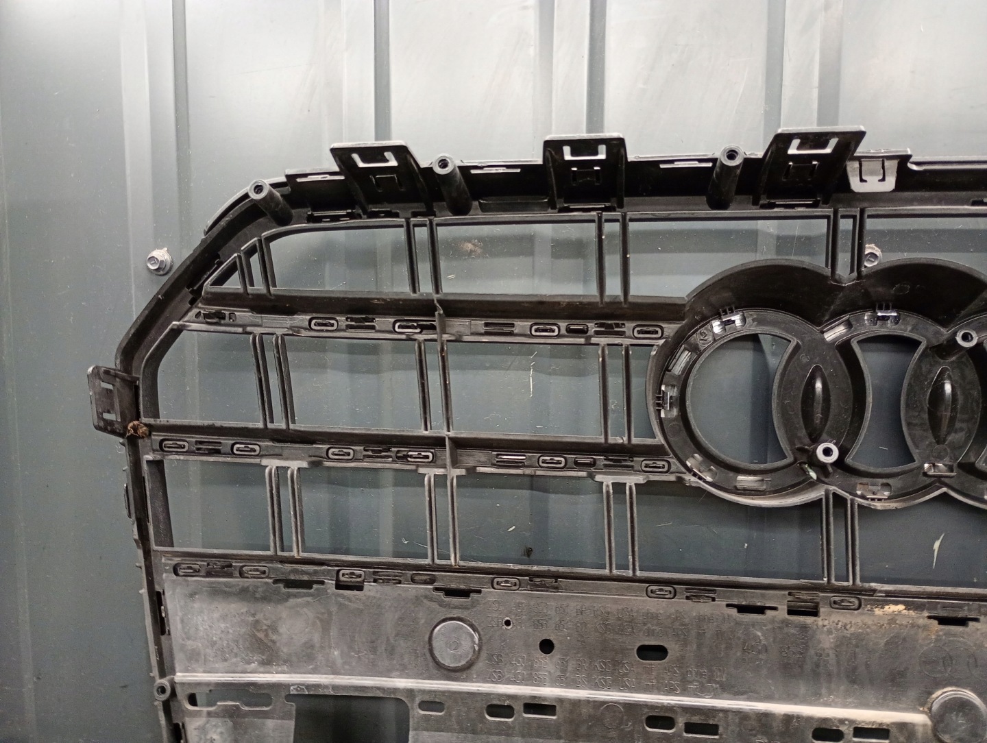 Audi A6 Kühlergrill FRONTGRILL Kühlergitter 4G0853651BP - Thumbnail 11