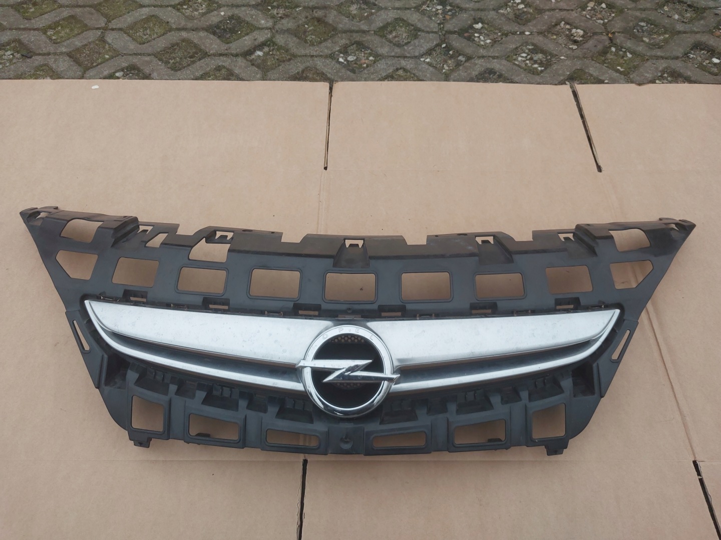 Opel Astra Kühlergrill FRONTGRILL Kühlergitter - Thumbnail 1