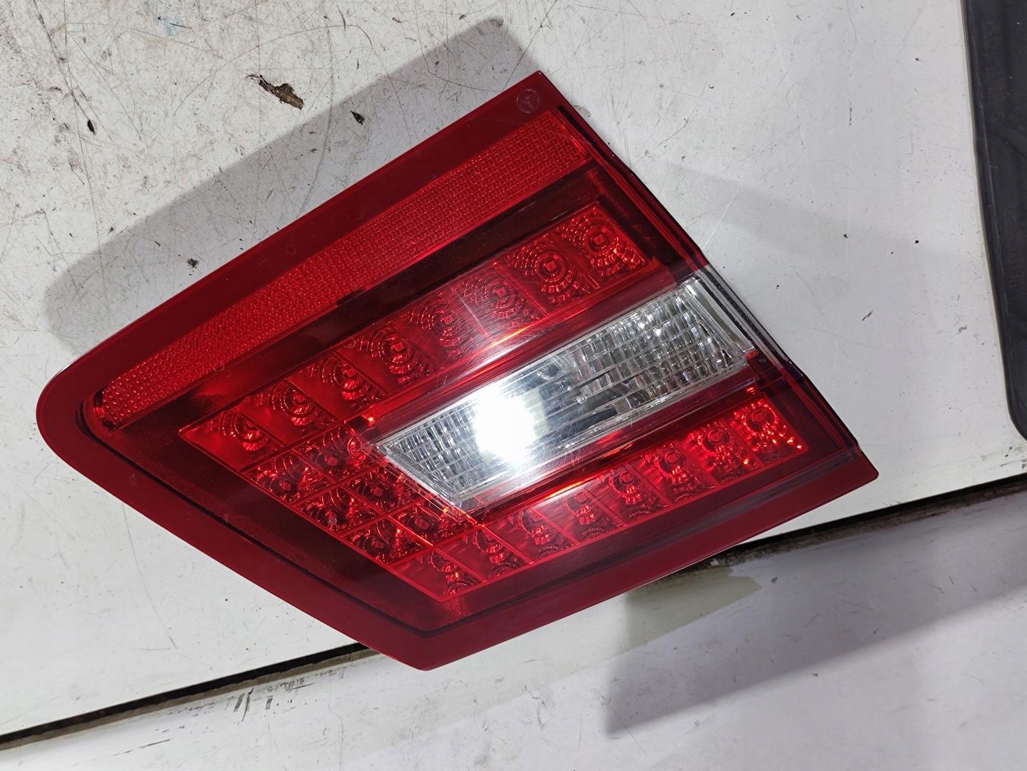 Mercedes-Benz R-Klasse W251 Rückleuchte Rearlamp - Thumbnail 1