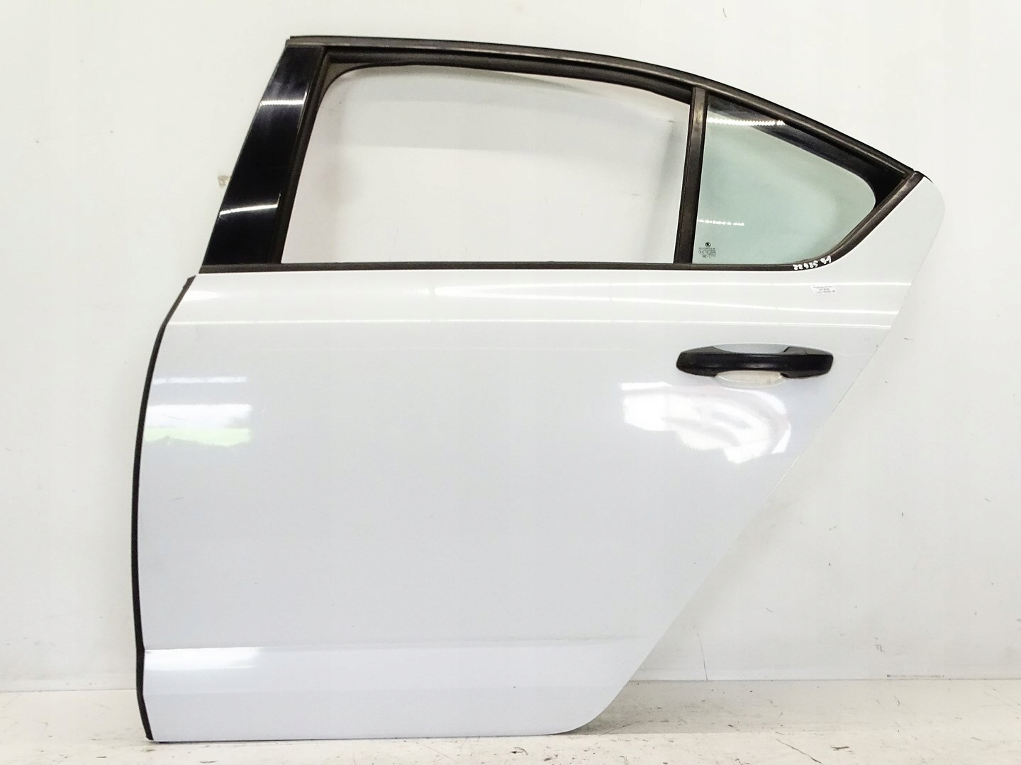 Skoda Octavia 1U Tür Hinten Links Limousine Door Porta Porte - Thumbnail 1