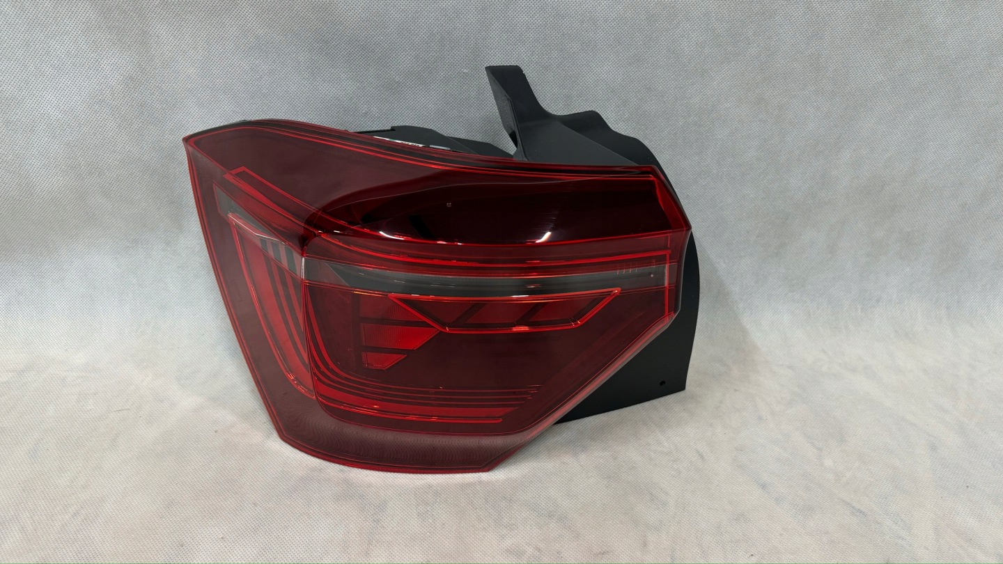 VW Polo 2G0 Rückleuchte 2G0945207G Rearlamp - Thumbnail 1