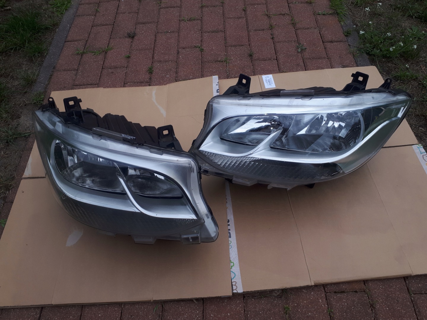 Frontscheinwerfer Mercedes-Benz Sprinter W910 A9109060100 LED Rechts Headlight - Image 1
