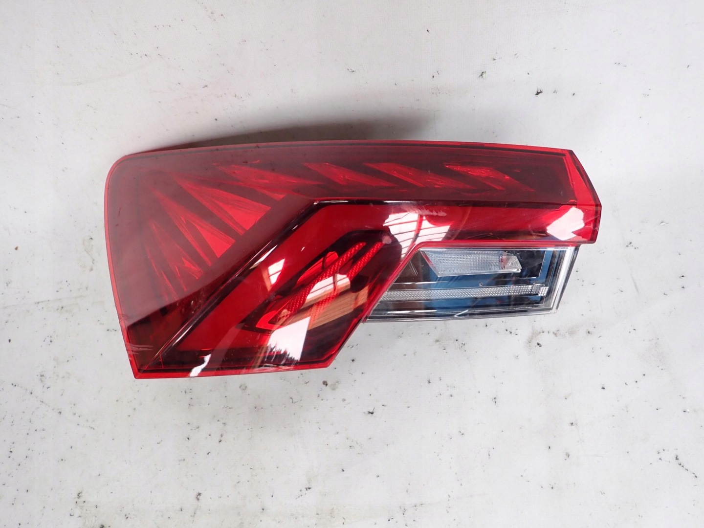 Skoda Octavia 1U Rückleuchte 5E3945207 Rearlamp - Thumbnail 1