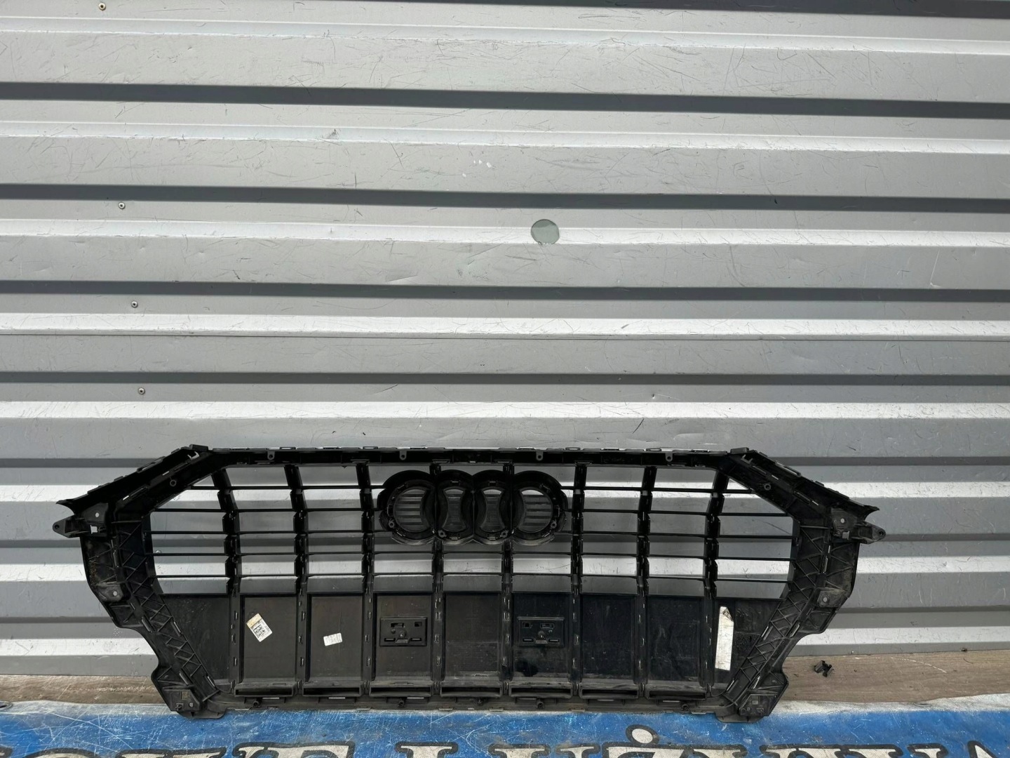 Audi Q3 Kühlergrill FRONTGRILL Kühlergitter 83A853651C - Thumbnail 8