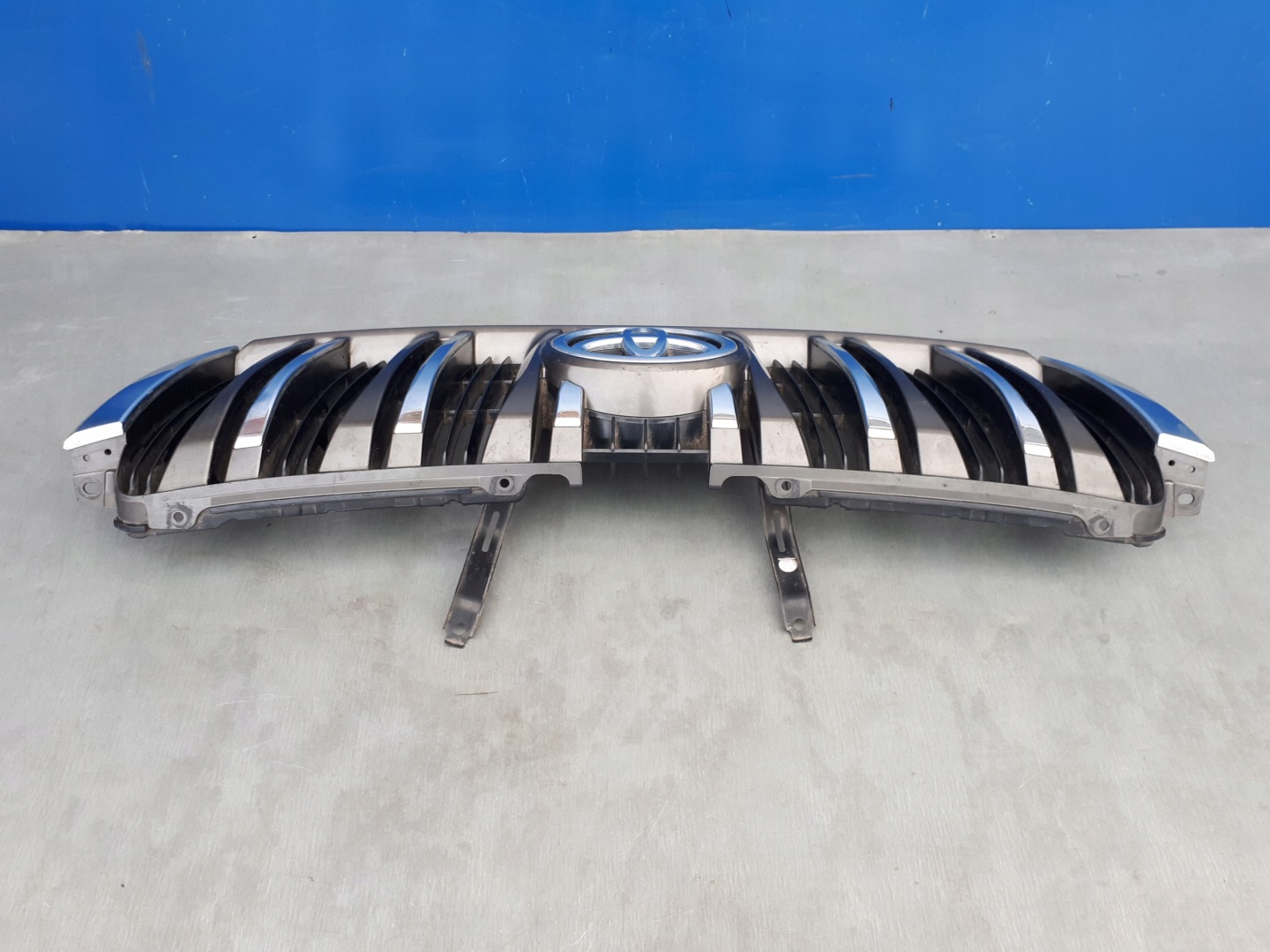 Toyota Land Cruiser J8/J10/J20 J8 Kühlergrill FRONTGRILL Kühlergitter 5310160660 - Thumbnail 7