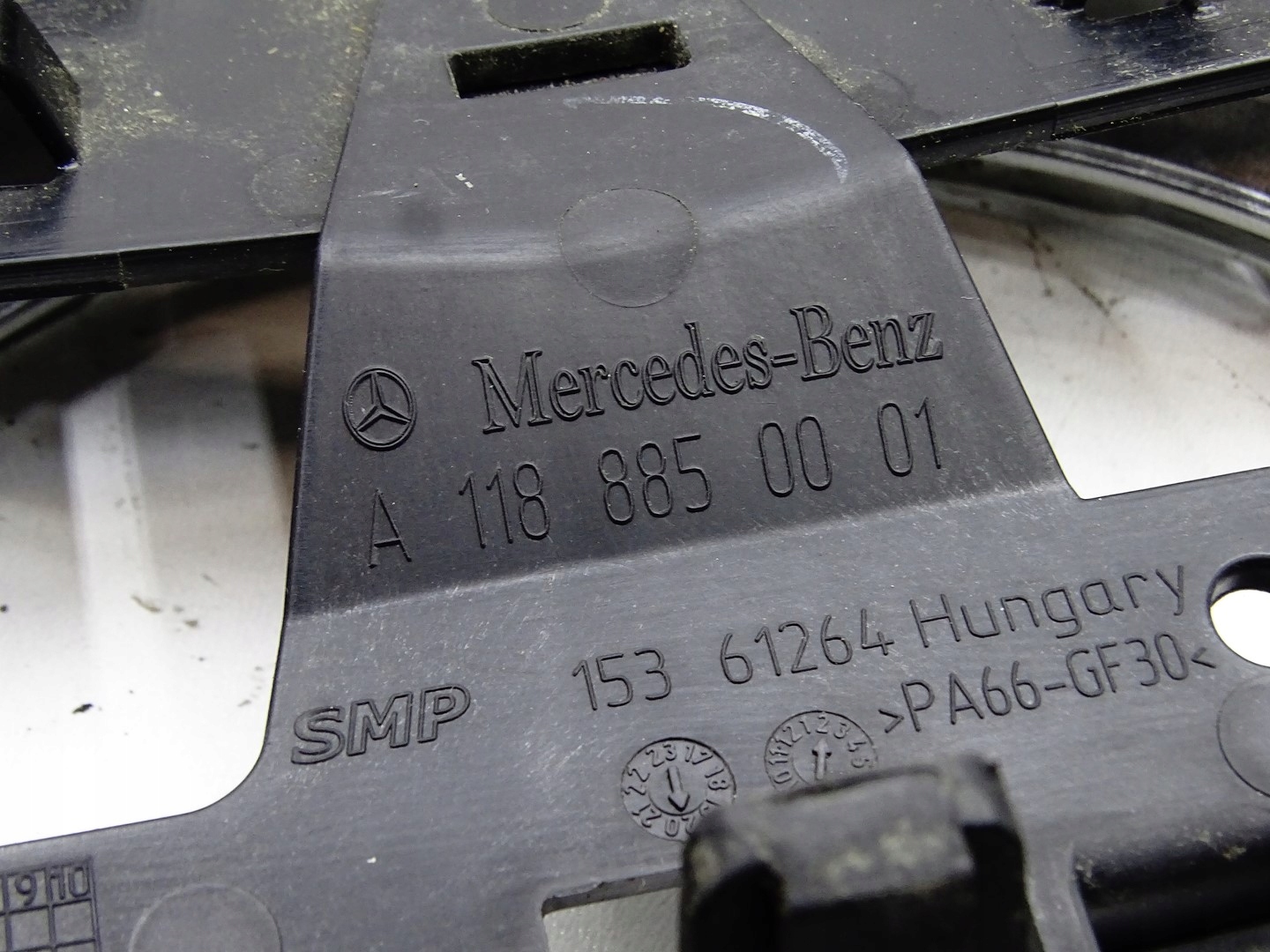 Mercedes-Benz CLA C118 Kühlergrill FRONTGRILL Kühlergitter A1188880000 - Thumbnail 10