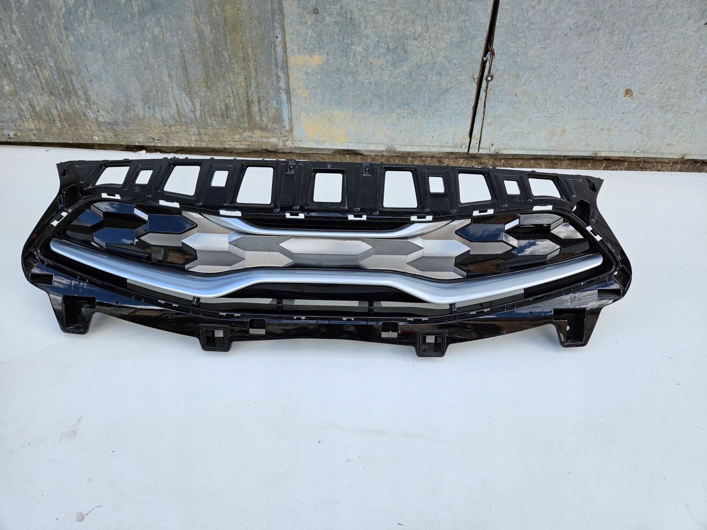 Kia Ceed CD Kühlergrill FRONTGRILL Kühlergitter - Thumbnail 1