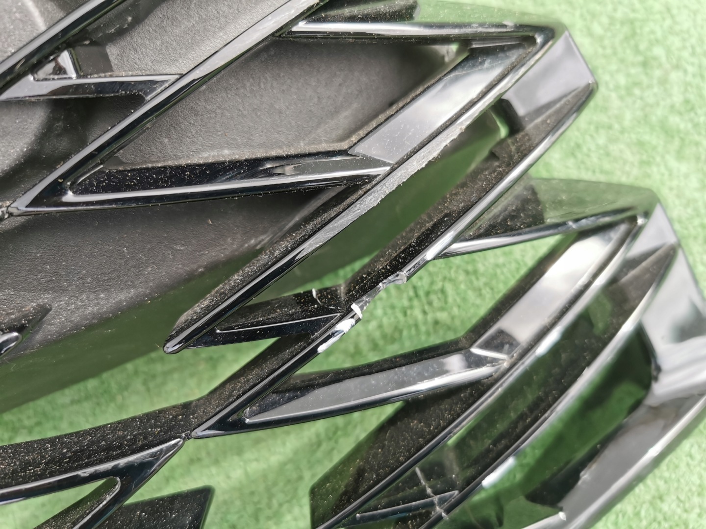 Lexus RX HXU3 Kühlergrill FRONTGRILL Kühlergitter 5310148C105311 - Thumbnail 7