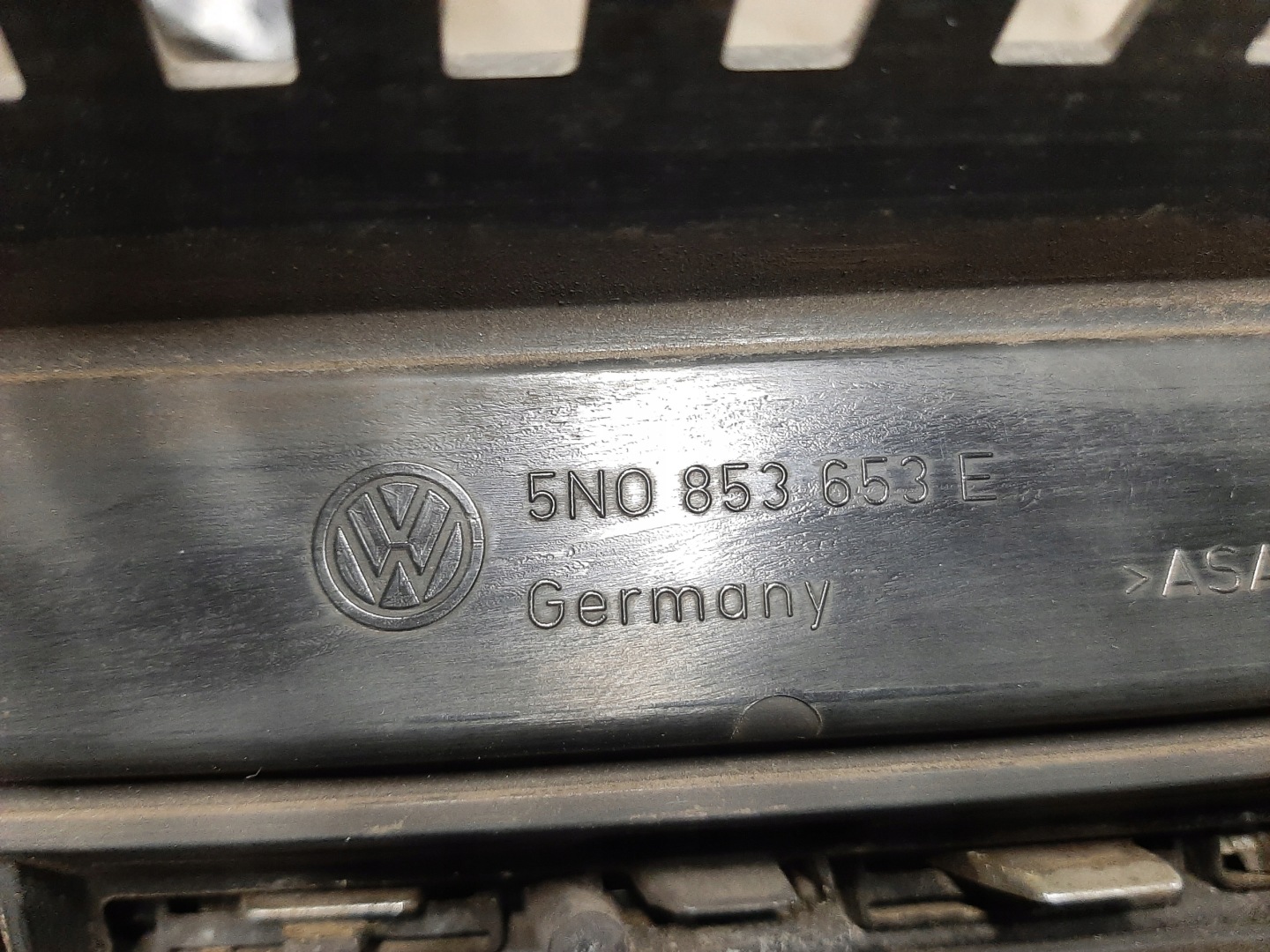 VW Tiguan Kühlergrill FRONTGRILL Kühlergitter 5N0853653E - Thumbnail 12