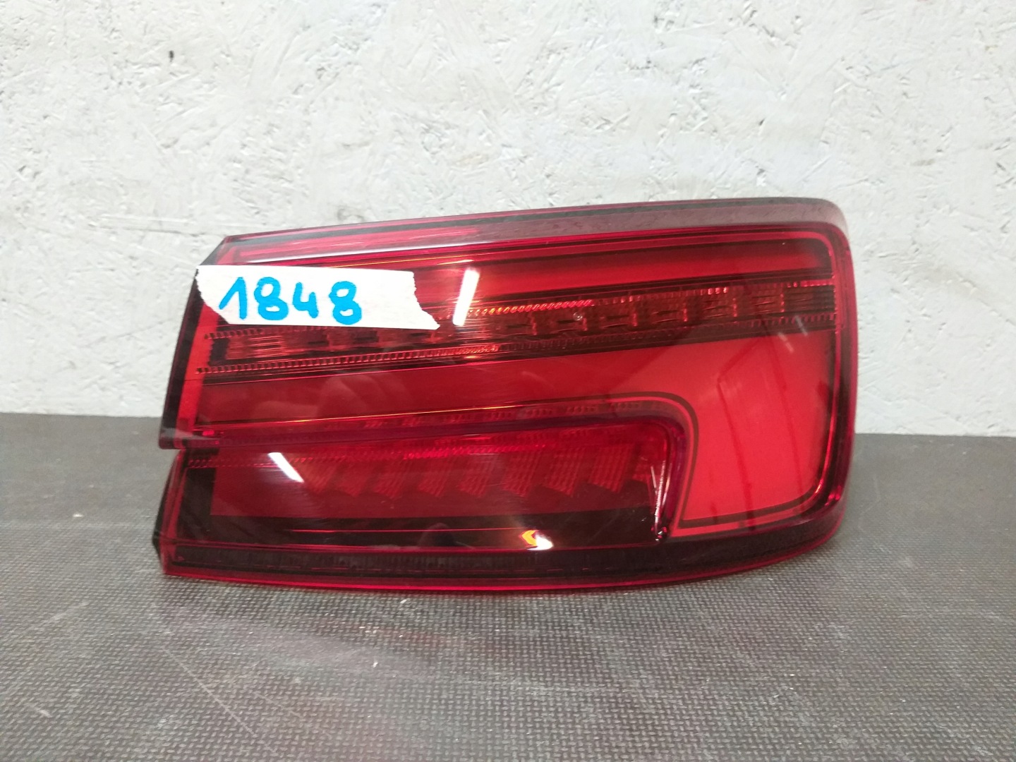 Audi A3 8V5 Rückleuchte 8V5945092 Rearlamp - Thumbnail 1