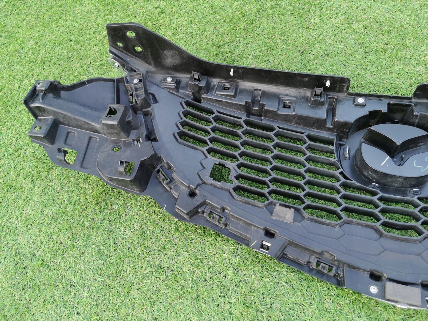 Mazda CX-5 KF Kühlergrill FRONTGRILL Kühlergitter KD4550712 - Thumbnail 9