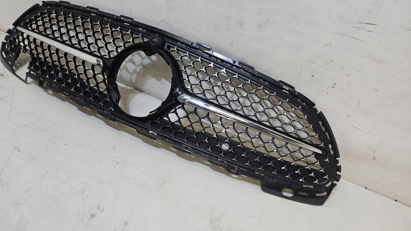 Mercedes-Benz C-Klasse W206 Kühlergrill FRONTGRILL Kühlergitter A2068882100 - Thumbnail 6
