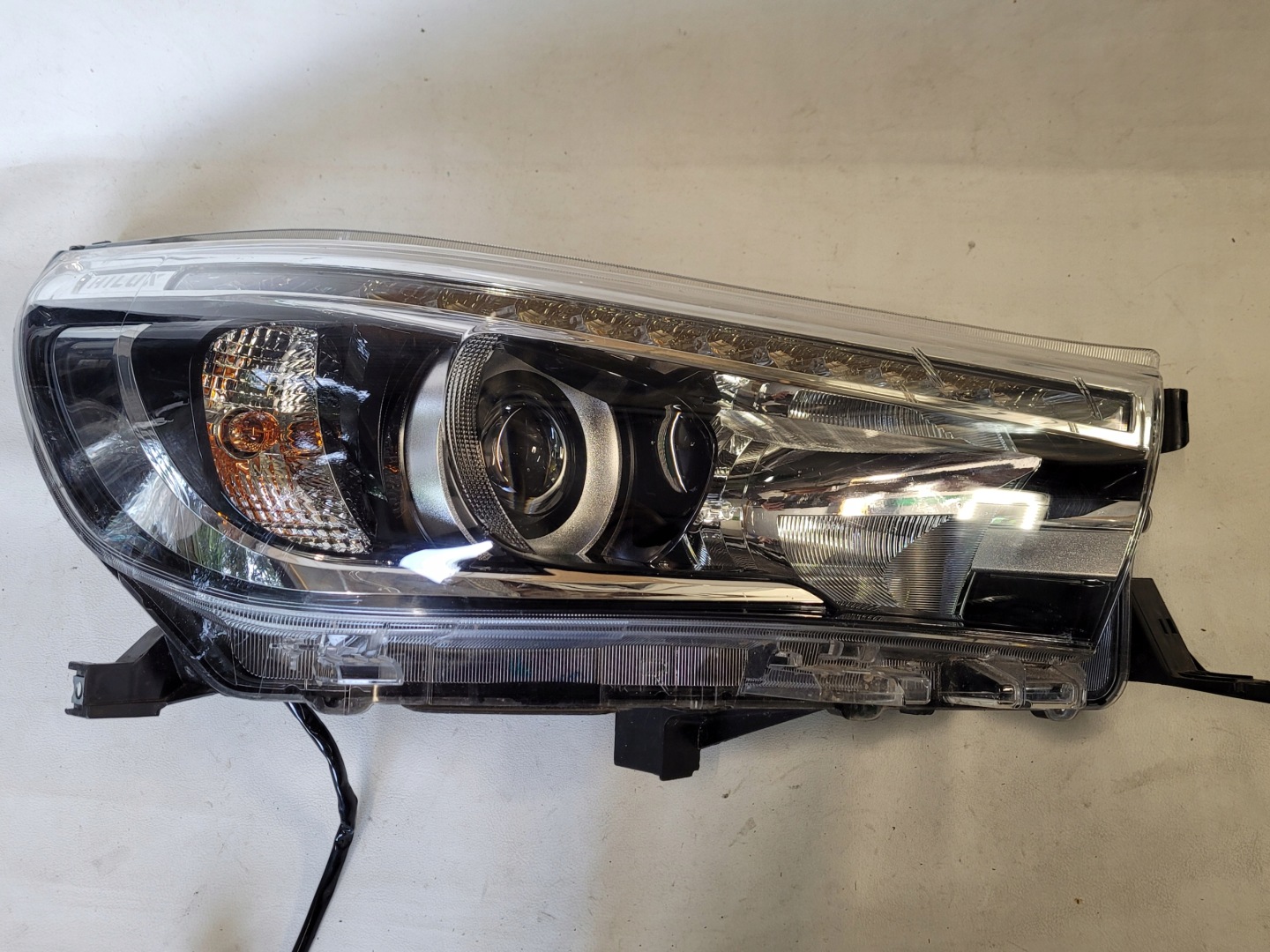 Frontscheinwerfer Toyota Hilux AN1P 8115002SIYP LED Rechts Headlight - Thumbnail 1