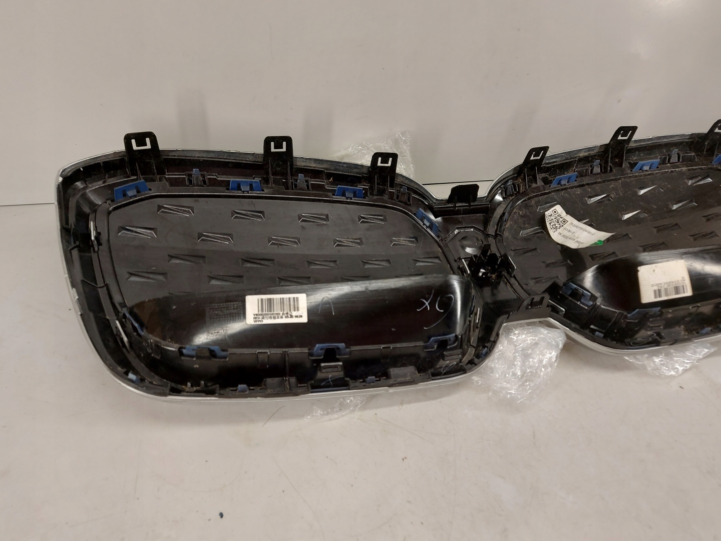 BMW iX3 G08 Kühlergrill FRONTGRILL Kühlergitter 5A34E64 - Thumbnail 10