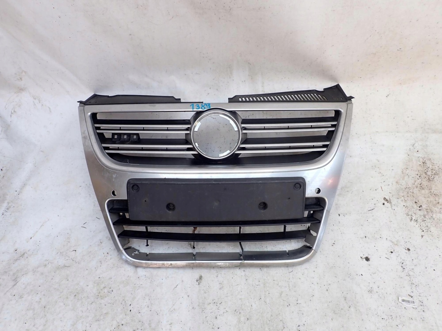 VW Passat B6 Kühlergrill FRONTGRILL Kühlergitter 3C0853653AK - Thumbnail 2