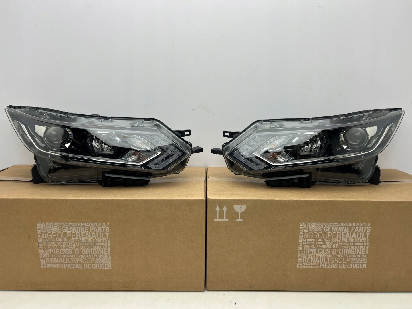 Frontscheinwerfer Nissan Qashqai J11 Facelift LED Links Scheinwerfer Headlight - Thumbnail 1