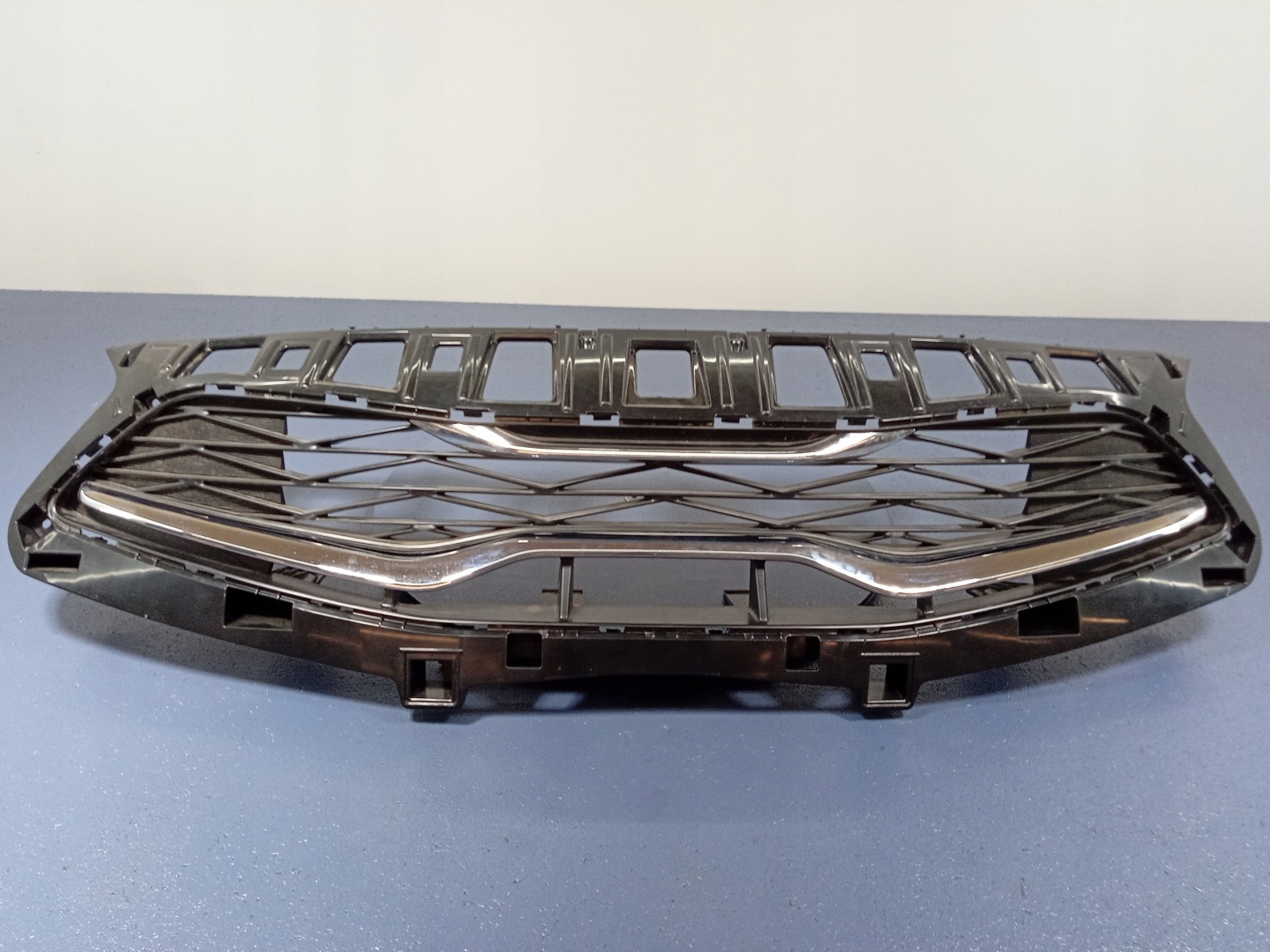 Kia Ceed CD Kühlergrill FRONTGRILL Kühlergitter - Thumbnail 1