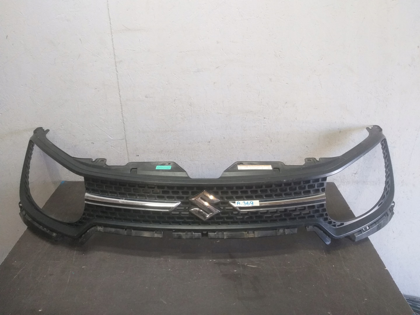 Suzuki Ignis I FH Kühlergrill FRONTGRILL Kühlergitter 7211262R0 - Thumbnail 1