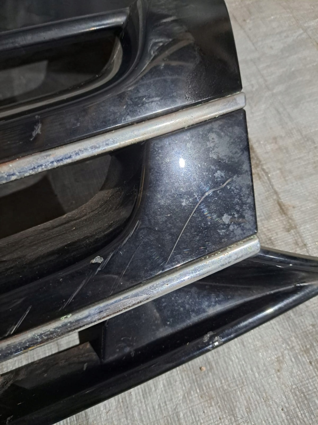 VW Transporter T5 Kühlergrill FRONTGRILL Kühlergitter 7E5853651D - Thumbnail 5