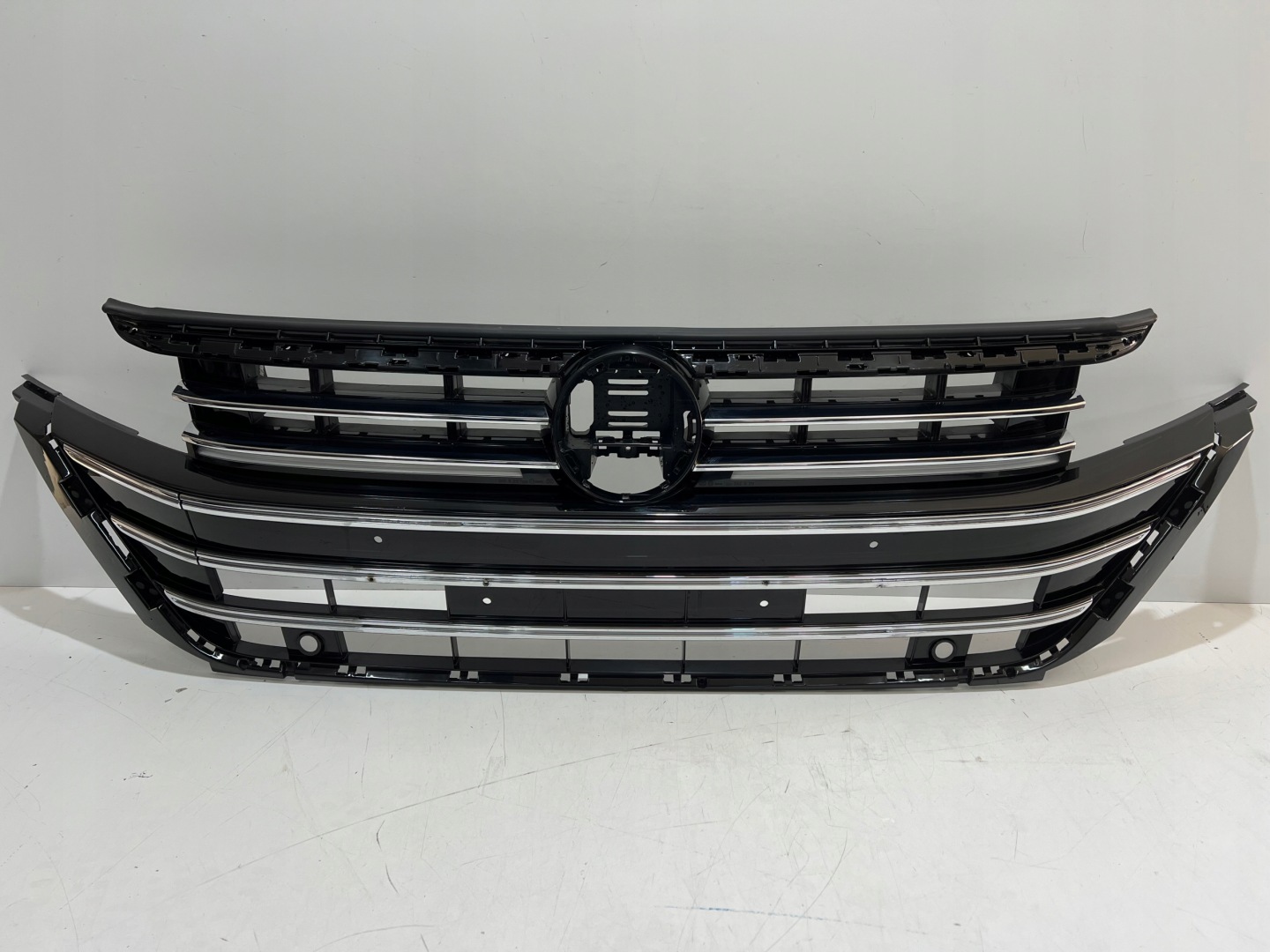 VW Arteon 3H Kühlergrill FRONTGRILL Kühlergitter 3G8853651 - Thumbnail 1
