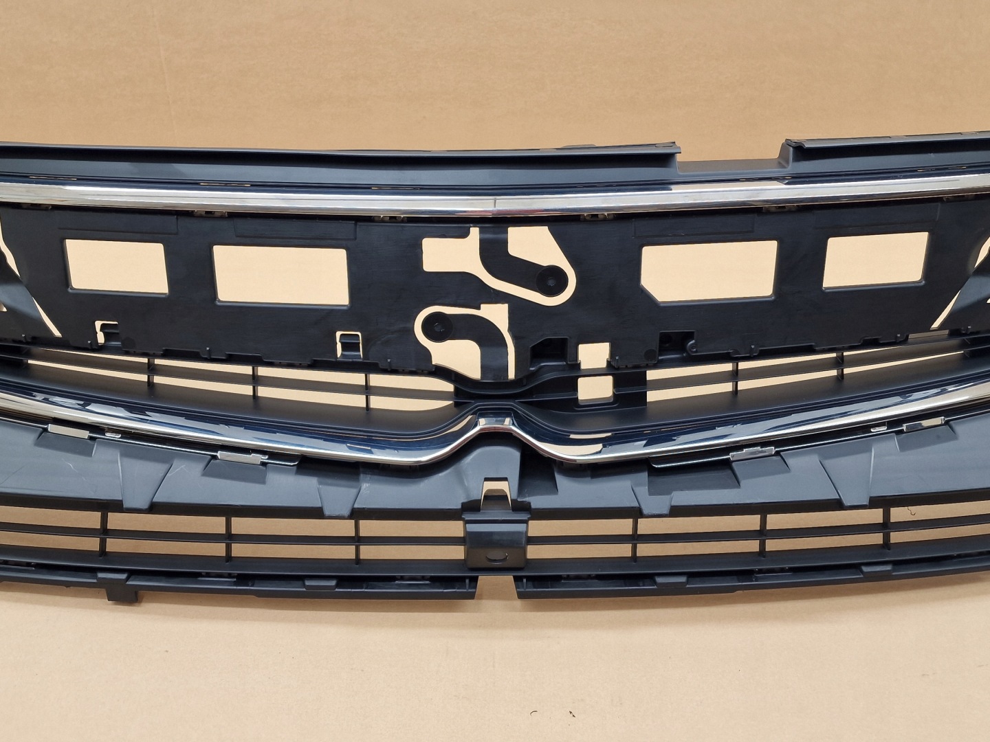 Opel Grandland Kühlergrill FRONTGRILL Kühlergitter 98401282 - Thumbnail 3