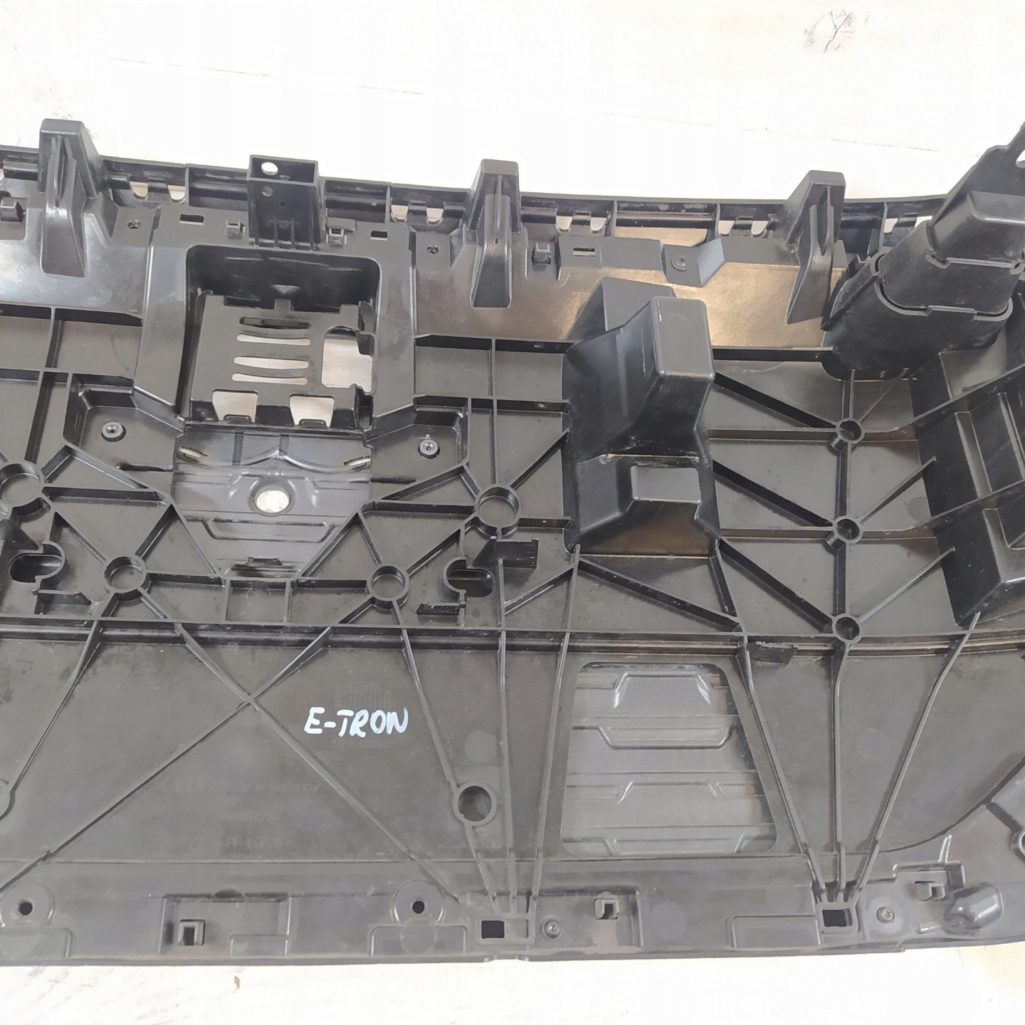 Audi Q4 Kühlergrill FRONTGRILL Kühlergitter 89A807233 - Thumbnail 10