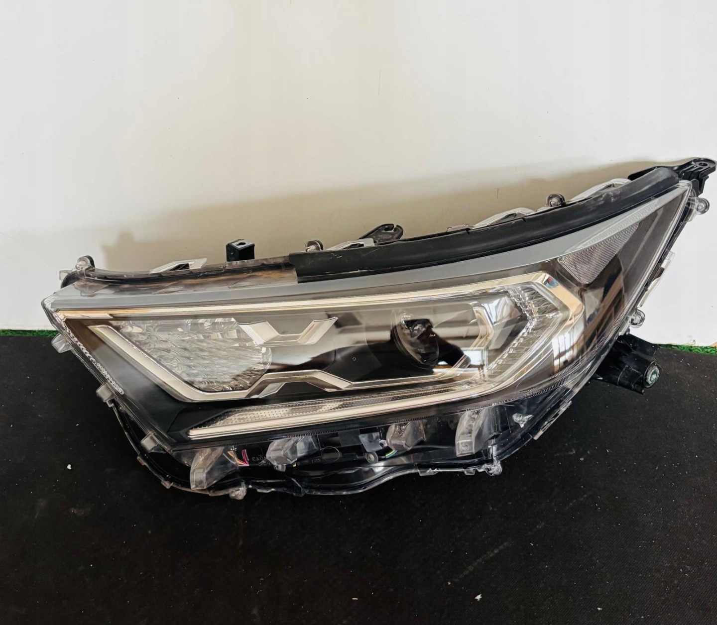 Frontscheinwerfer Toyota RAV4 XA5 8118542E50 LED Links Scheinwerfer Headlight - Thumbnail 1