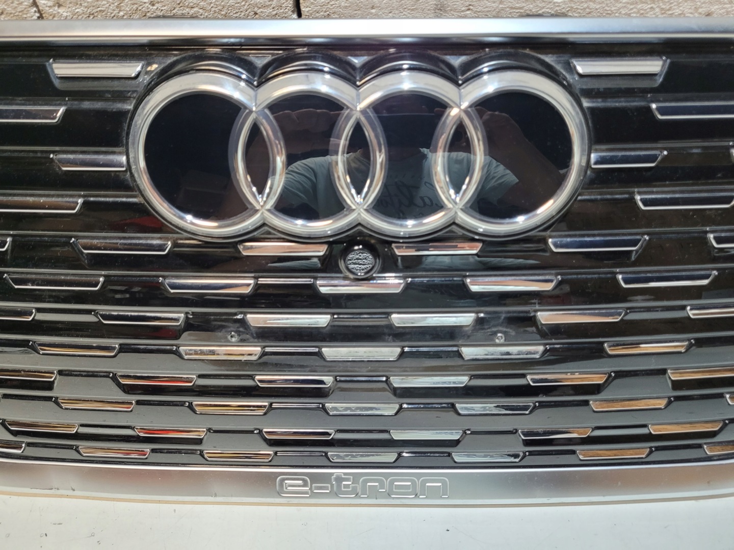 Audi Q4 Kühlergrill FRONTGRILL Kühlergitter 89A853651B - Thumbnail 7