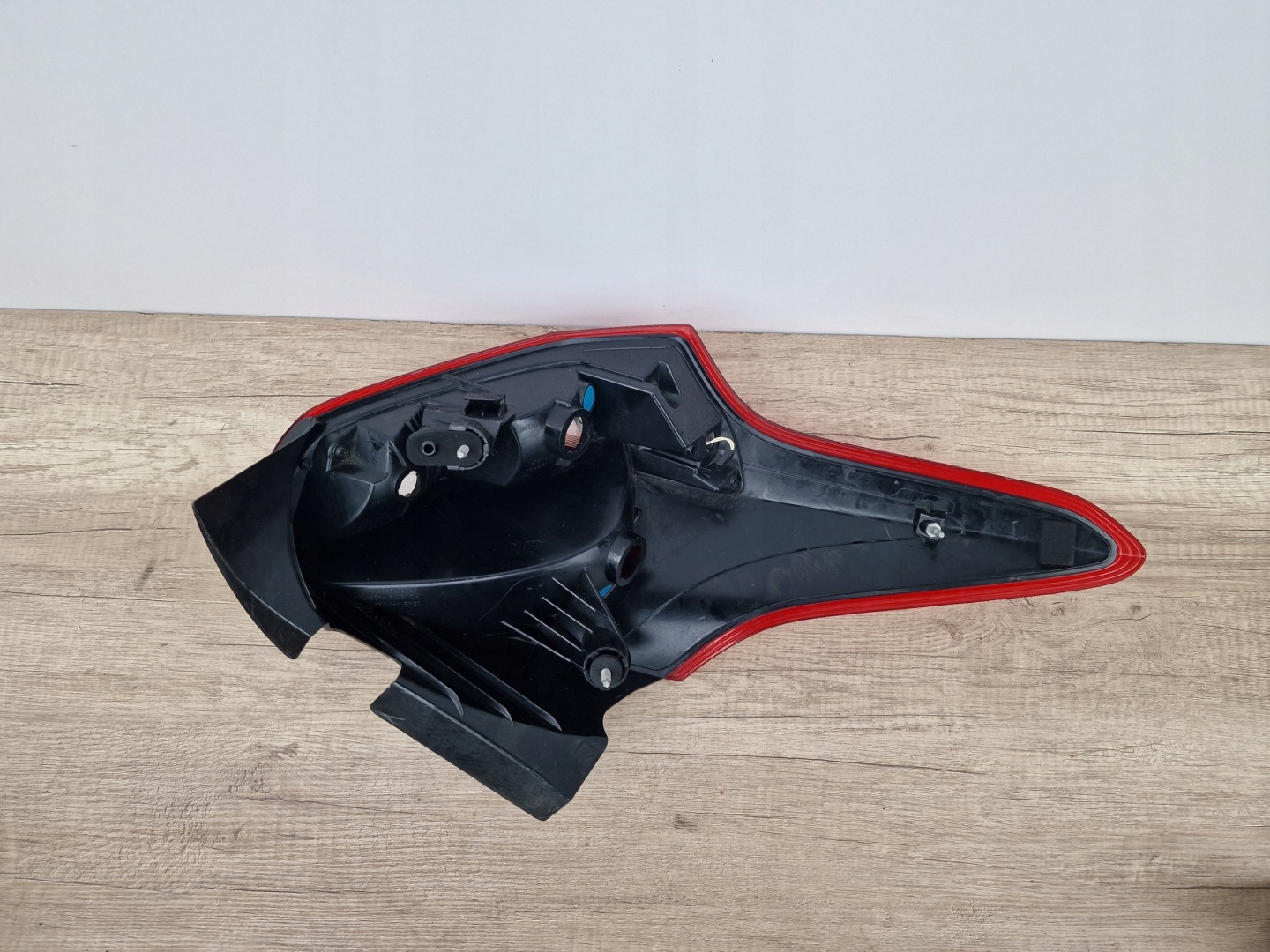 Ford Focus III Mk3 Rückleuchte F1EB13404BOE Rearlamp - Thumbnail 3