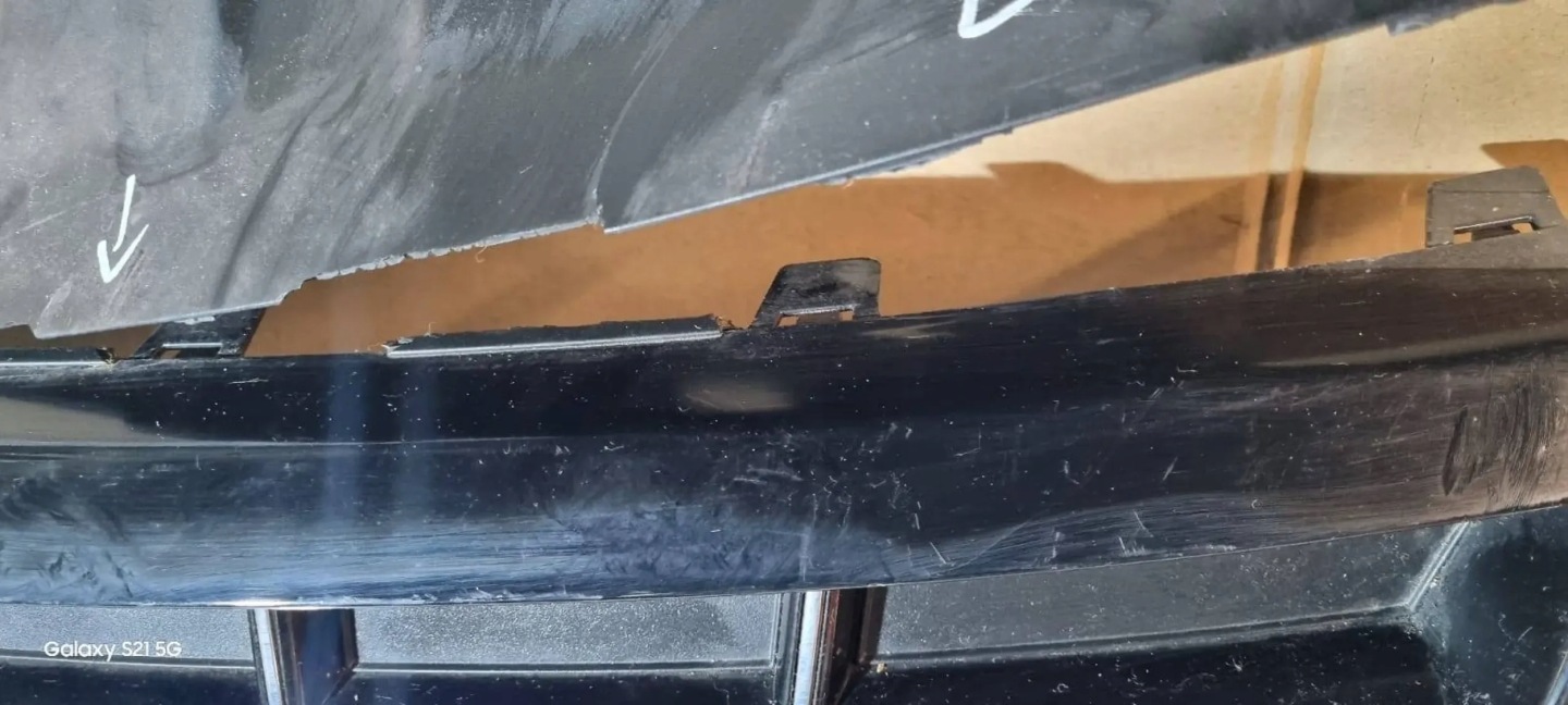 VW Amarok I 2H Kühlergrill FRONTGRILL Kühlergitter - Thumbnail 8