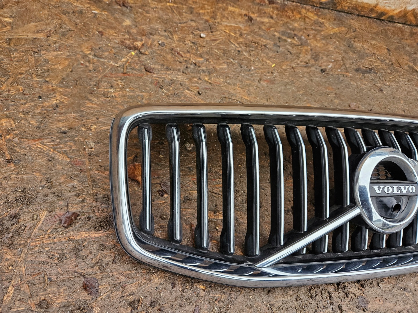 Volvo XC60 Kühlergrill FRONTGRILL Kühlergitter 31425535 - Thumbnail 5