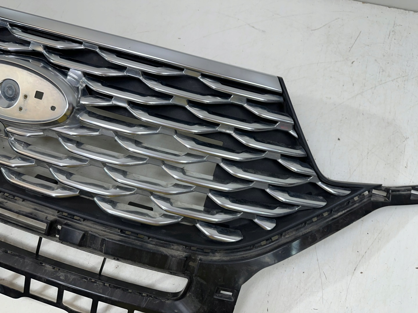 Ford Explorer Kühlergrill FRONTGRILL Kühlergitter 5B8A133BCWEXP - Thumbnail 8