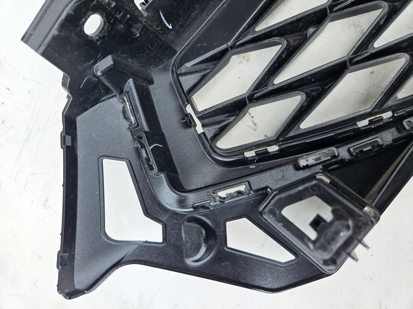 SEAT Ateca 575 Kühlergrill FRONTGRILL Kühlergitter 575853654Q - Thumbnail 8