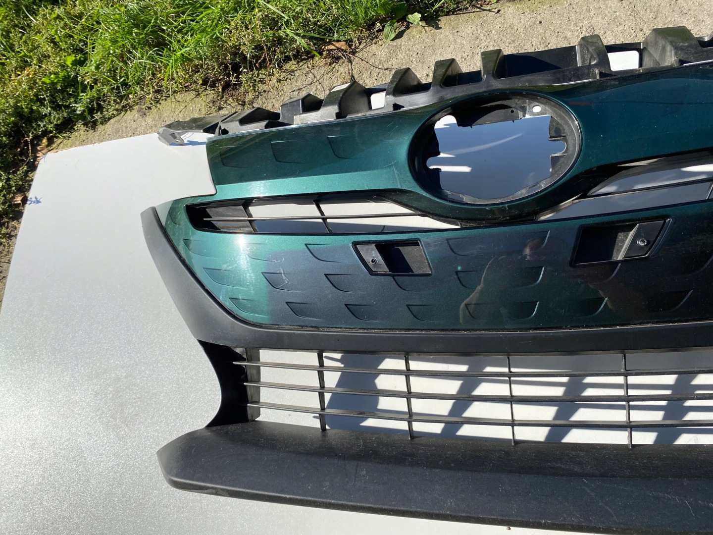 Toyota Prius HW2 Kühlergrill FRONTGRILL Kühlergitter 5311247261 - Thumbnail 2