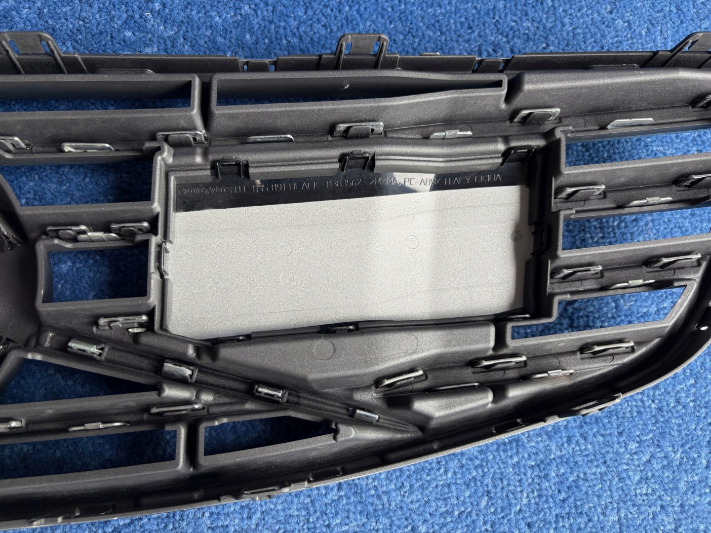 Volvo S70/V70/XC70 V70 Kühlergrill FRONTGRILL Kühlergitter 31383596 - Thumbnail 12