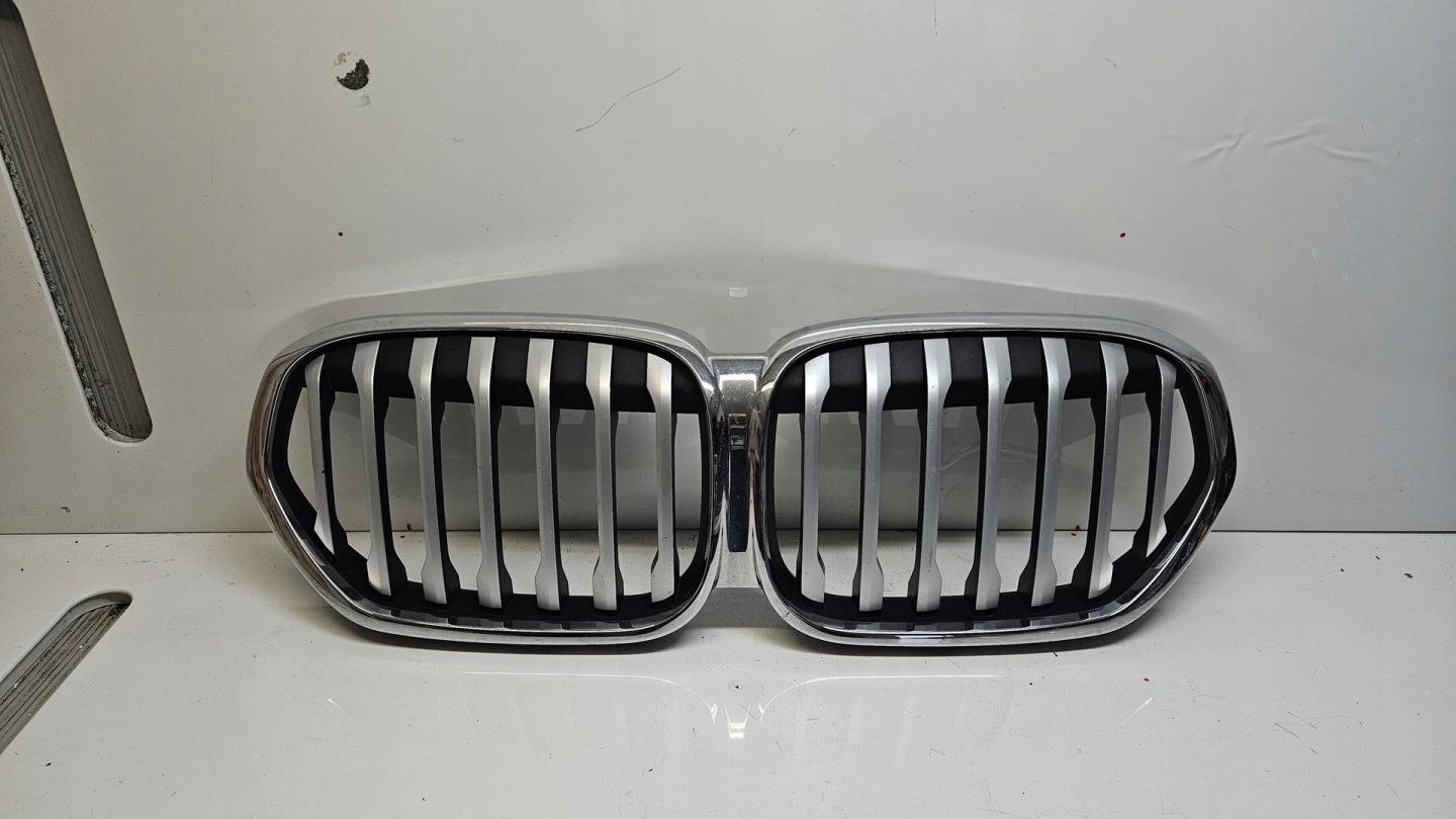 BMW X1 F48 Kühlergrill FRONTGRILL Kühlergitter 5113849 - Thumbnail 1