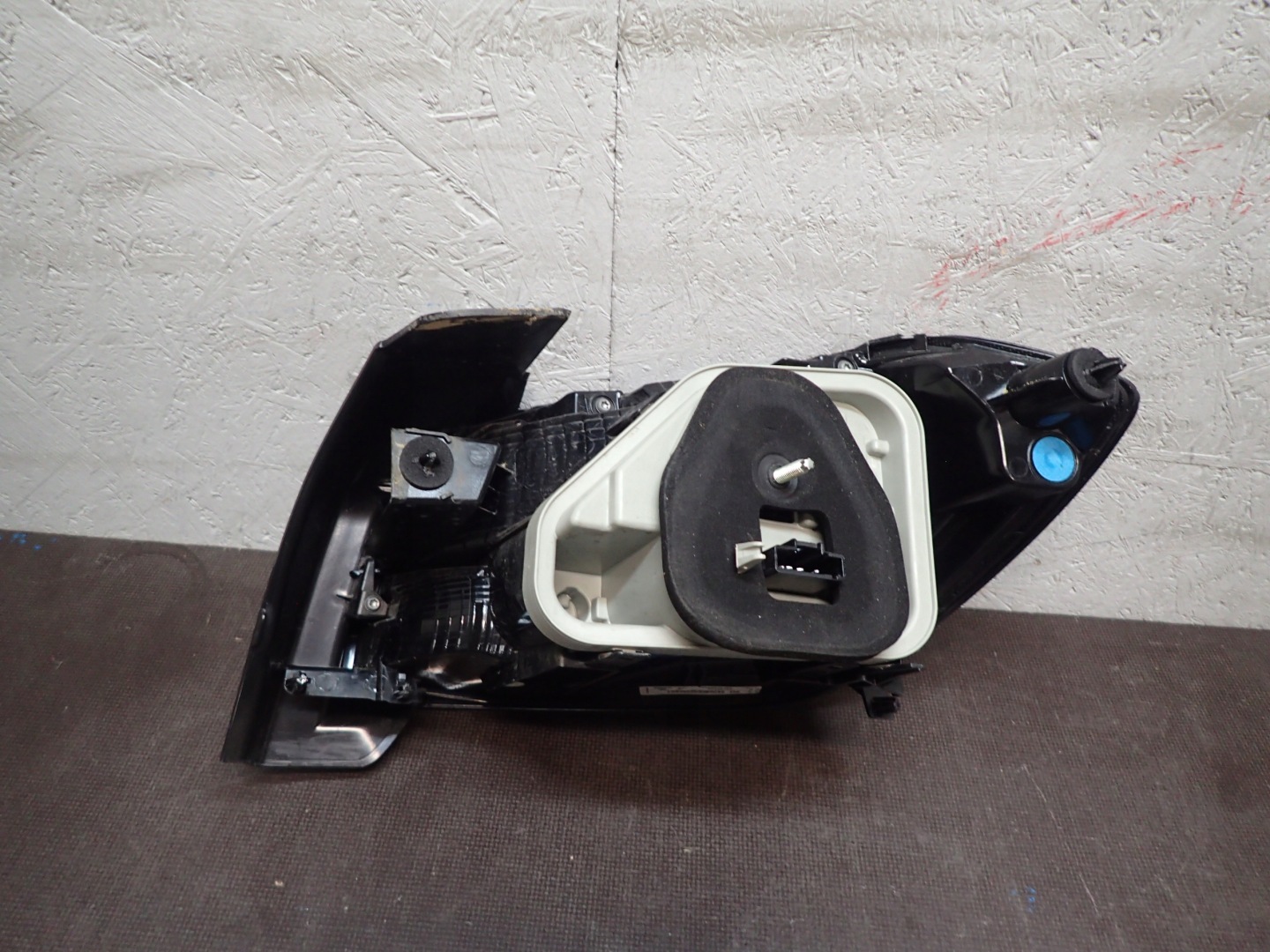 Peugeot 208 I Rückleuchte 9823216780 Rearlamp - Thumbnail 4