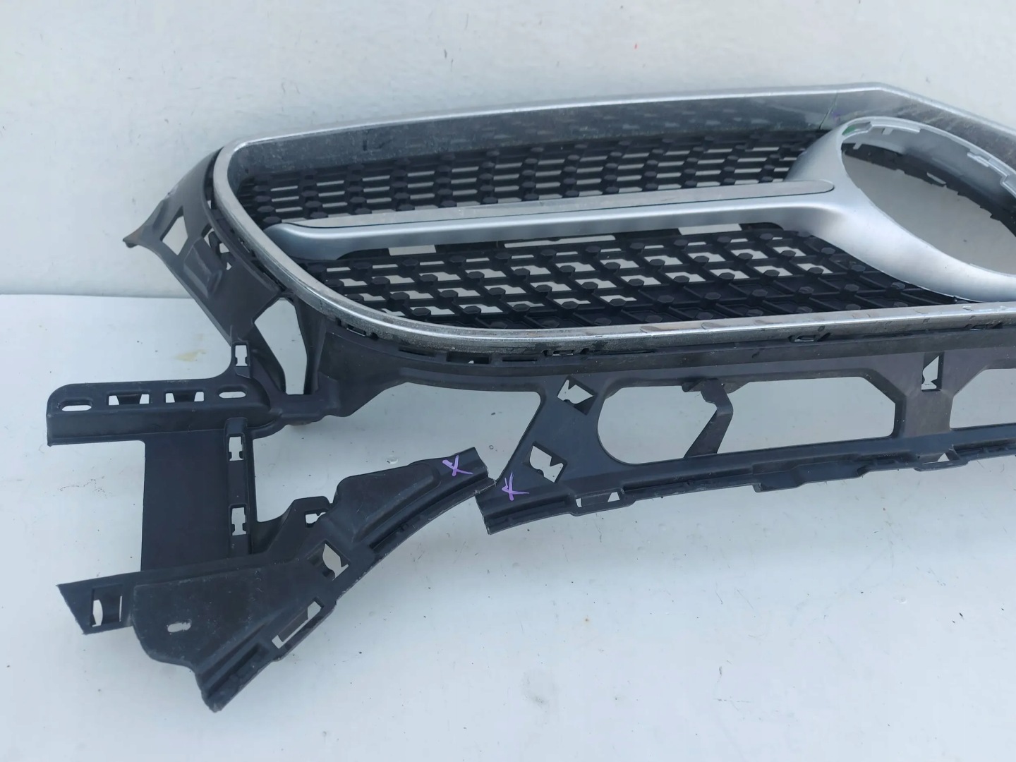 Mercedes-Benz CLS W218 Kühlergrill FRONTGRILL Kühlergitter A2188850622 - Thumbnail 9
