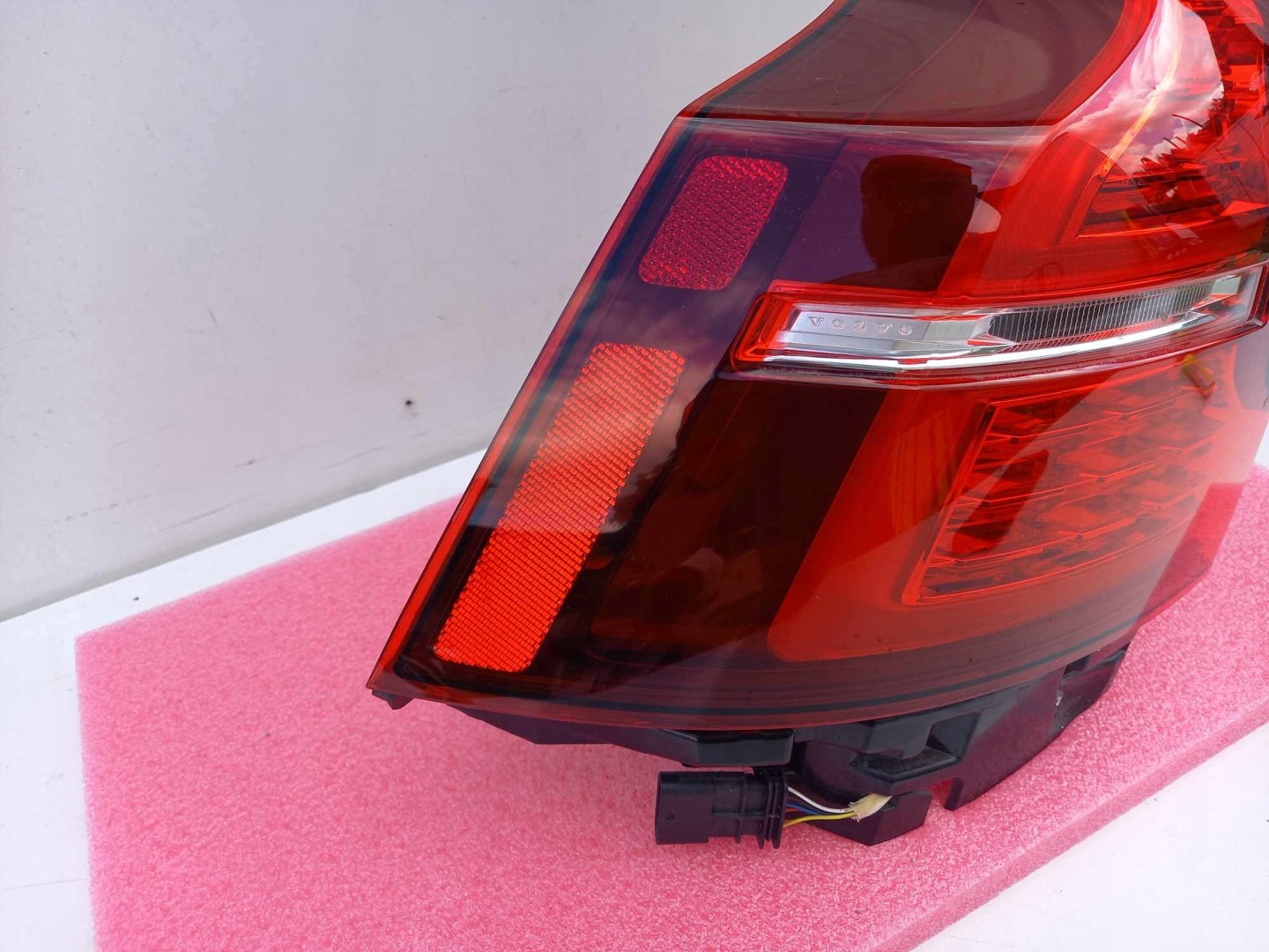 Volvo S60/V60 V60 Rückleuchte 32291358 Rearlamp - Thumbnail 7
