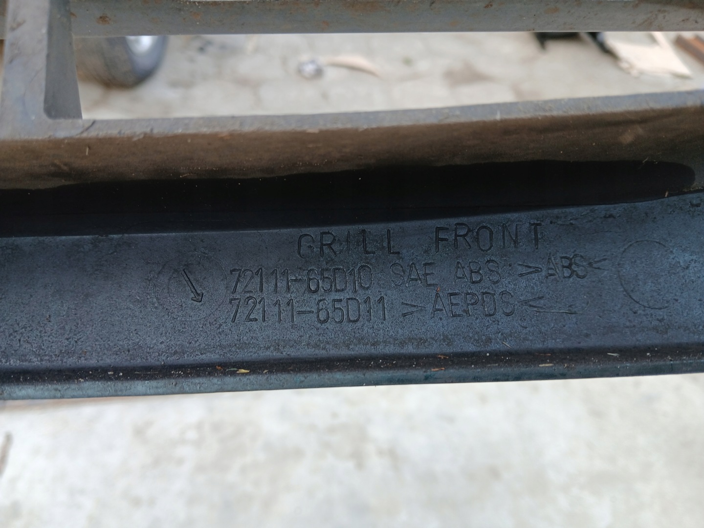 Suzuki Vitara I ET Kühlergrill FRONTGRILL Kühlergitter - Thumbnail 10