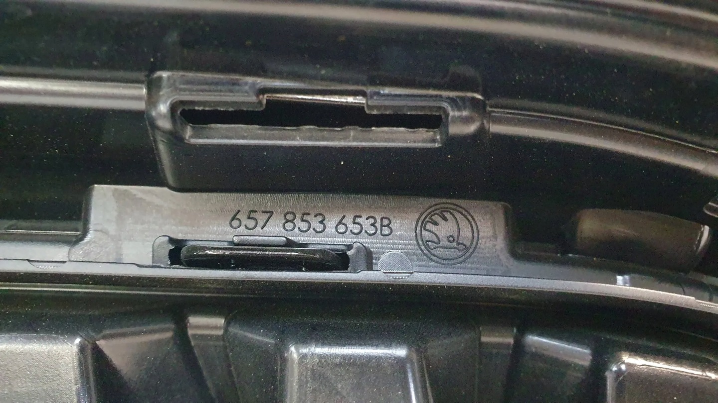 Skoda Scala 657 Kühlergrill FRONTGRILL Kühlergitter 657853653B - Thumbnail 11