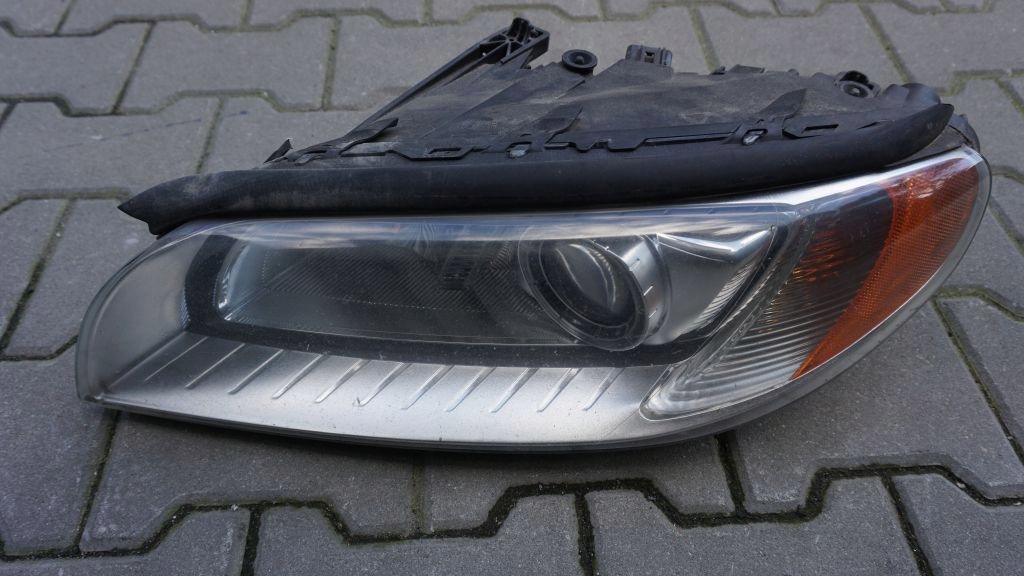 Frontscheinwerfer Volvo S70/V70/XC70 V70 31214168 Xenon Links Headlight - Thumbnail 1
