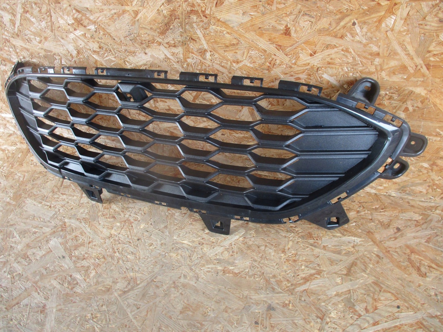 Ford Kuga III Mk3 Kühlergrill FRONTGRILL Kühlergitter LV4B8200YE - Thumbnail 3