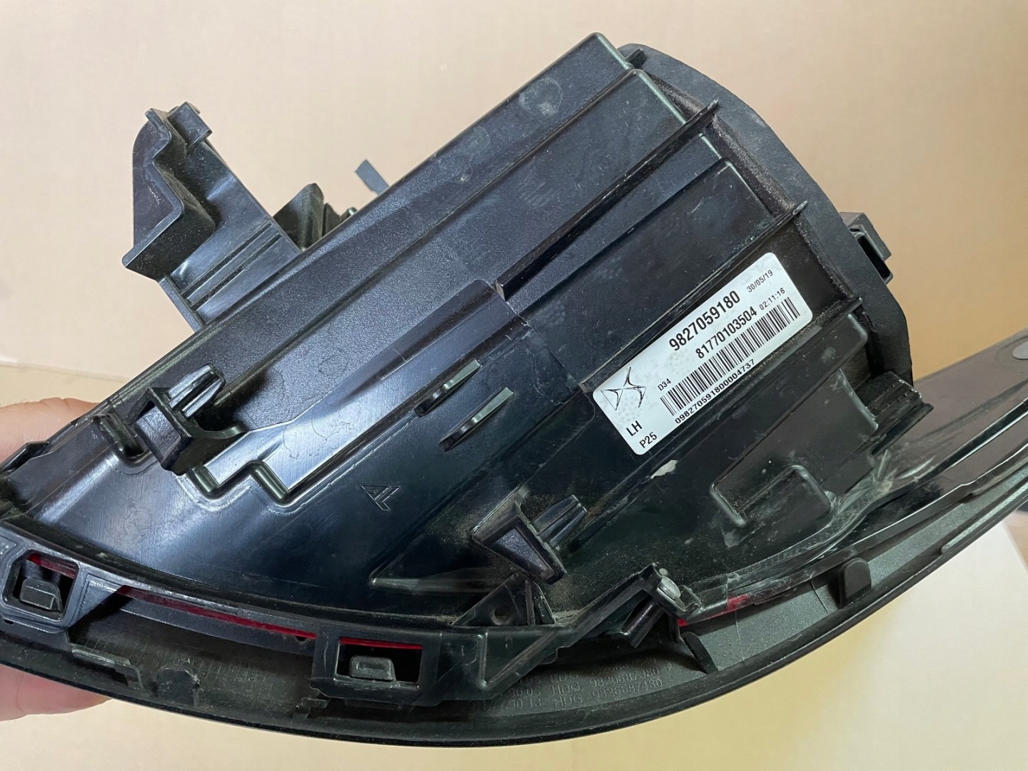 Citroen DS3 Rückleuchte 9827059180 Rearlamp - Thumbnail 8