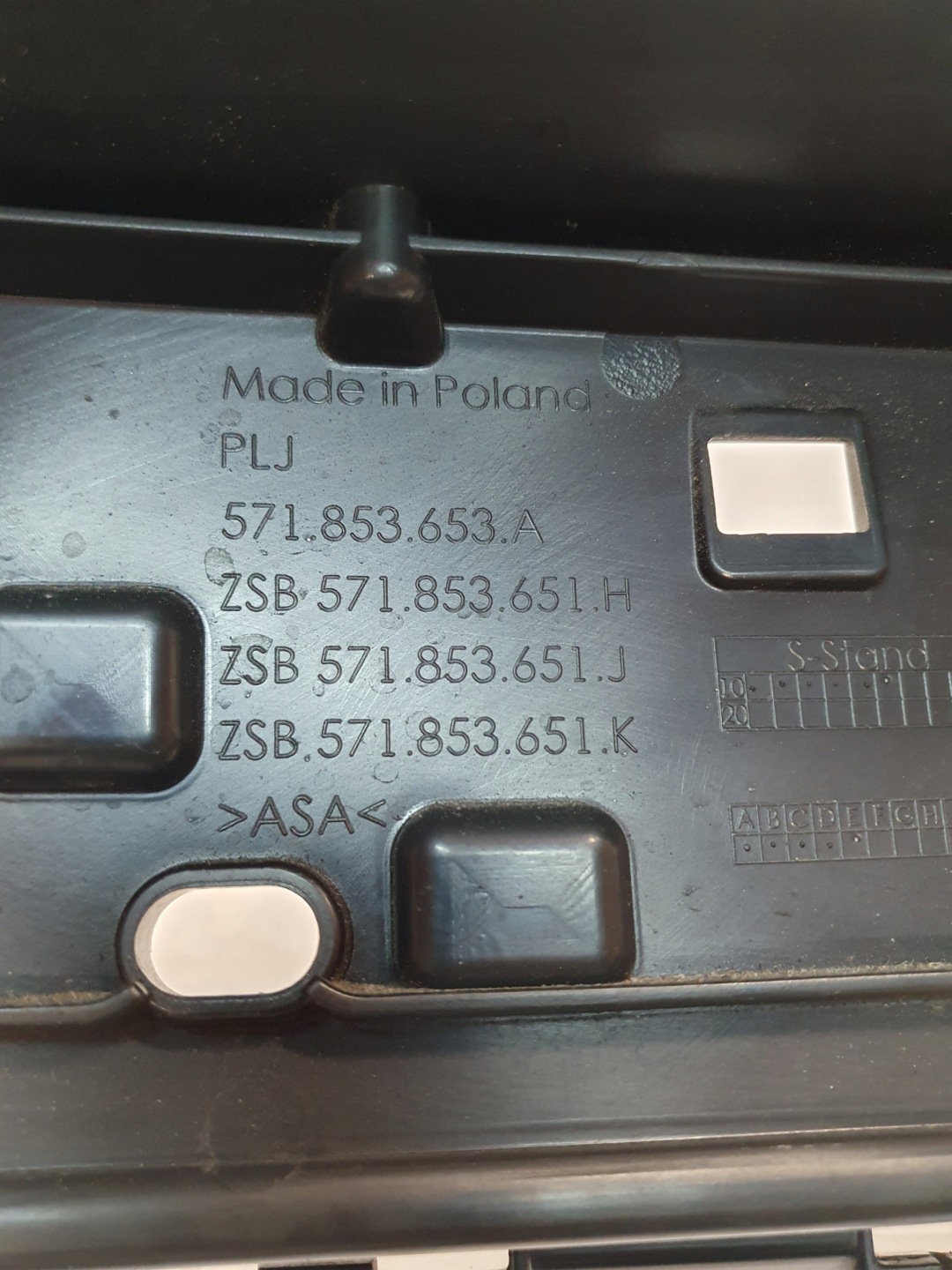 VW Tiguan Kühlergrill FRONTGRILL Kühlergitter 571853653A - Thumbnail 8